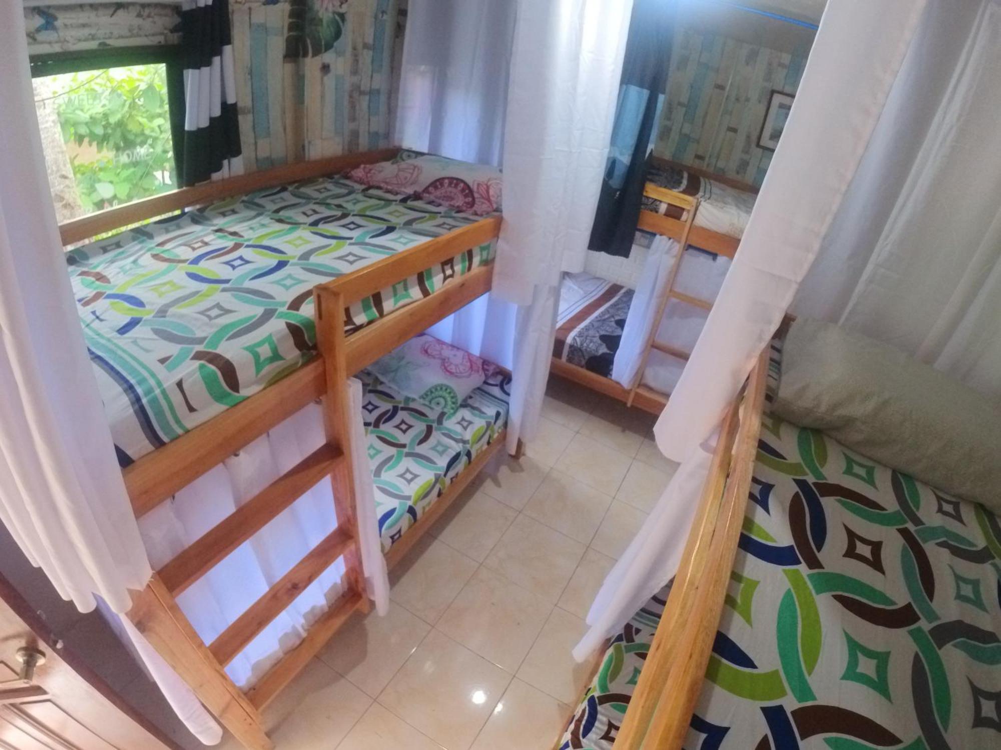 Home Sweetie Homestay & Bunkbeds モアルボアル エクステリア 写真